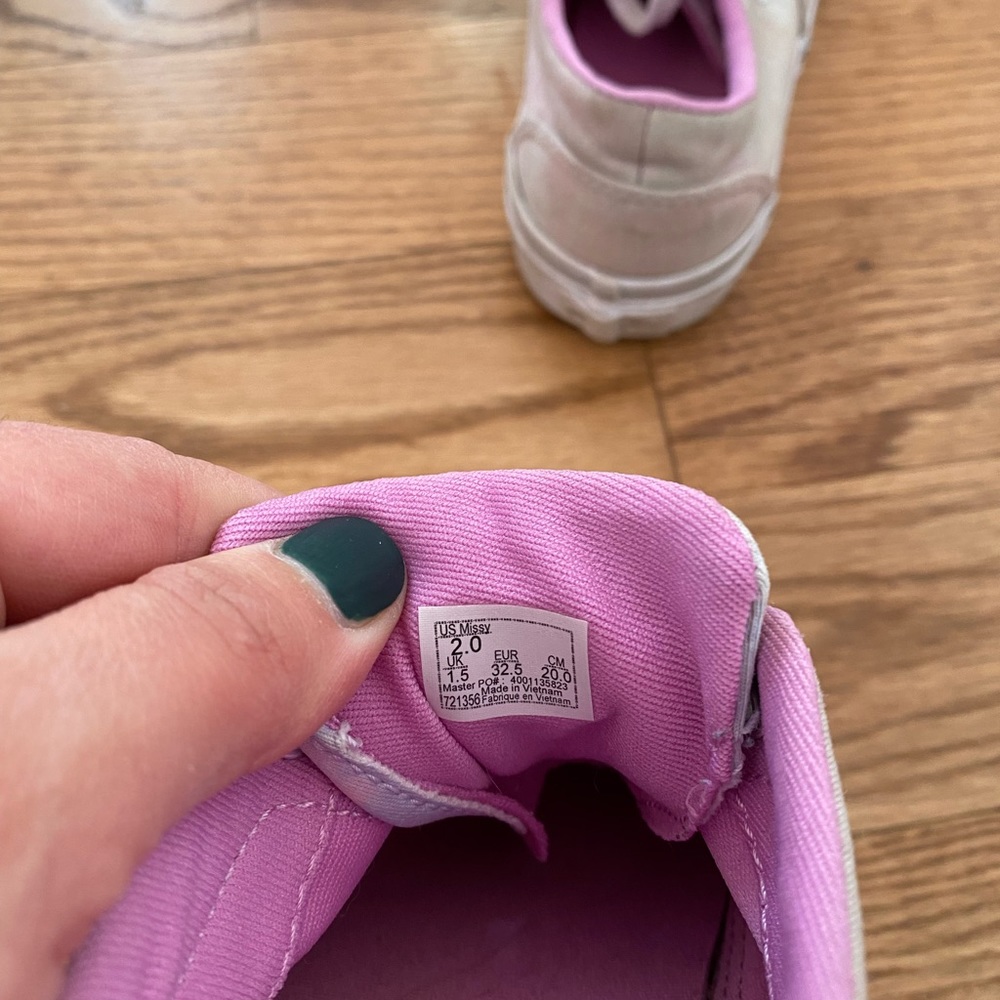 Girls Tie-Dye Vans, size 2 - Picture 3 of 4